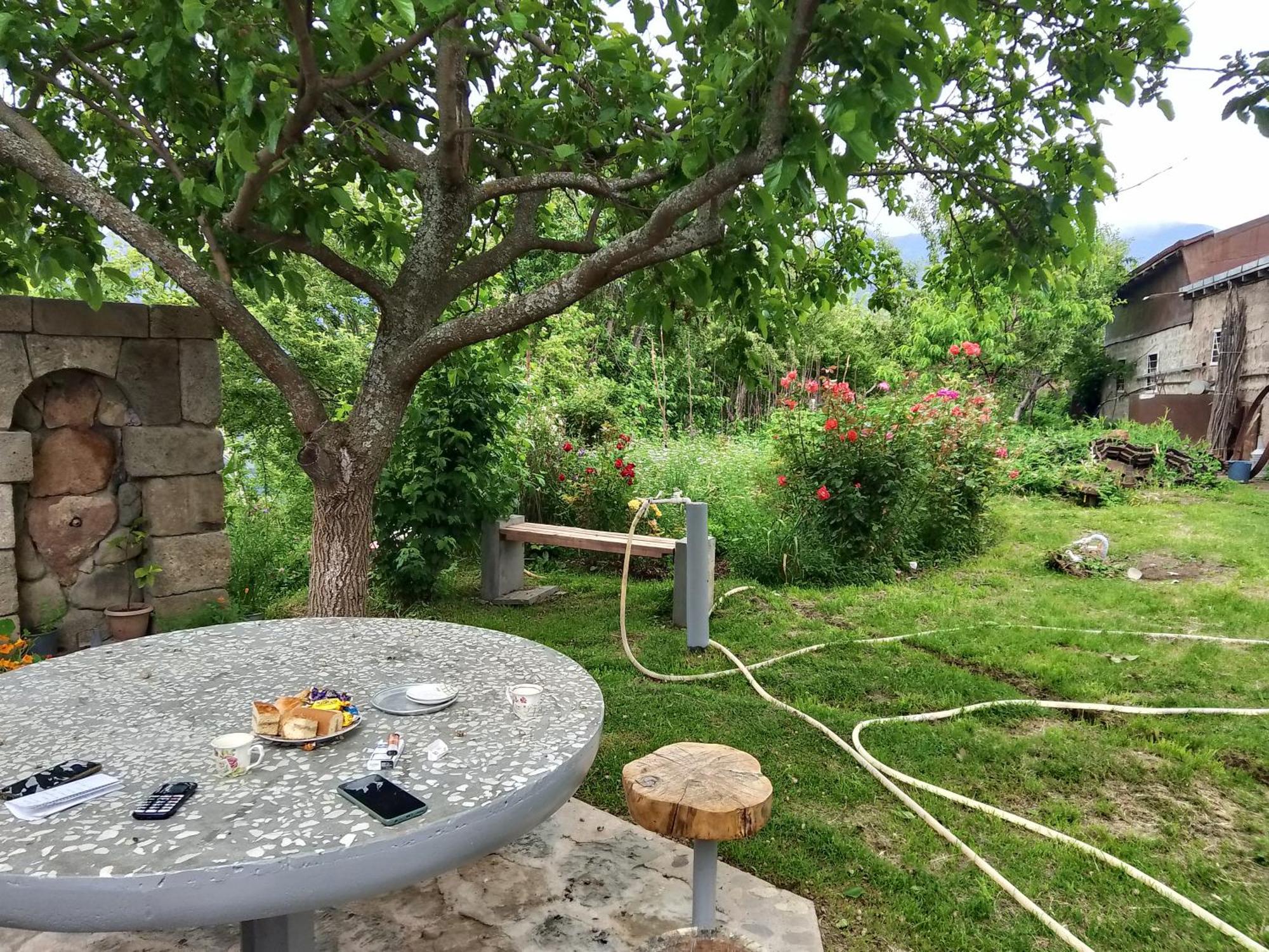 Rubina Bed And Breakfast Tat'ev Buitenkant foto